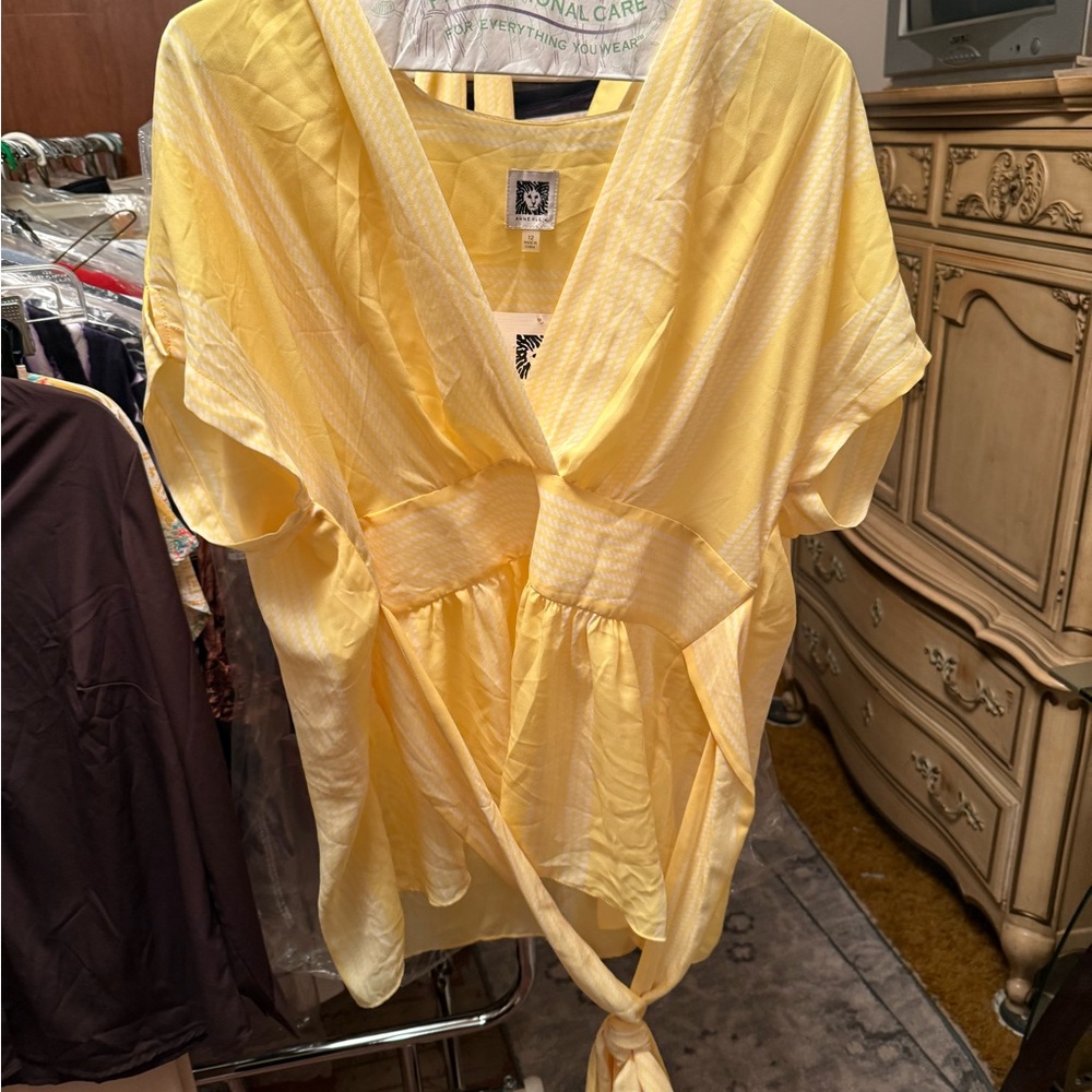 Anne Klein Bright Yellow Blouse